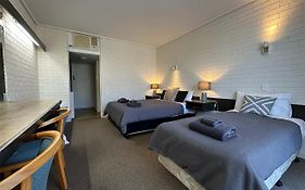 Sandpipers @ Millicent